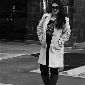 Meet your Posher, Ana